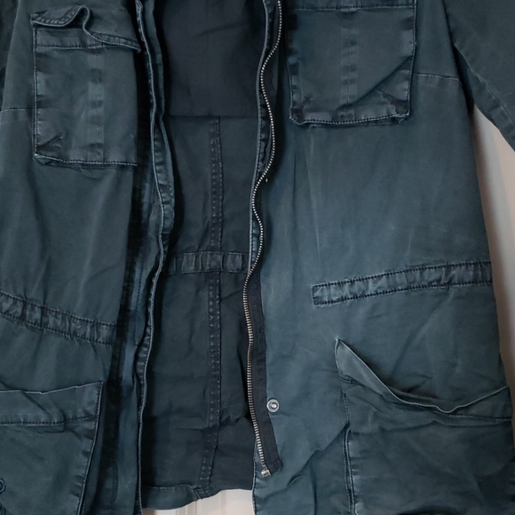 Washed denim jacket - Picture 4 of 6